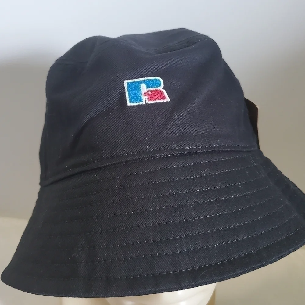 𝅺NWT Russell Athletic Black Festy Adult Unisex Bucket Hat Cap